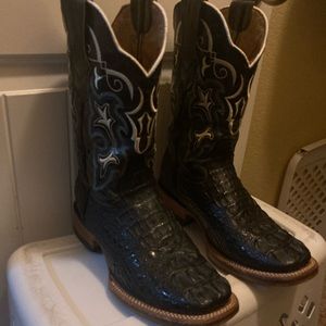 Boys Boots Size 6.5